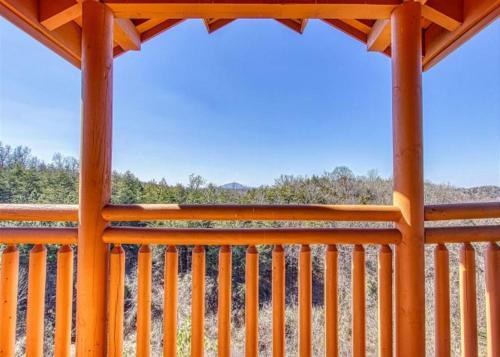 Bear Foot Lodge #308 By Aunt Bug's Cabin Rentals