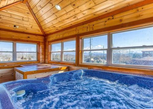 Bear Foot Lodge #308 By Aunt Bug's Cabin Rentals