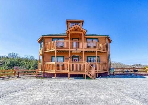 Bear Foot Lodge #308 By Aunt Bug's Cabin Rentals