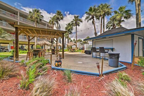Apartamento Resort-style Condo With Balcony On North Beach!
