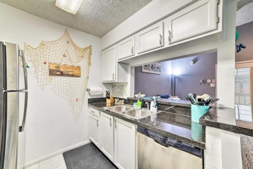 Apartamento Luxury Condo With Balcony, Walk To Beaches!