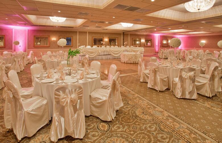 Crowne Plaza Hotel St. Louis - Clayton