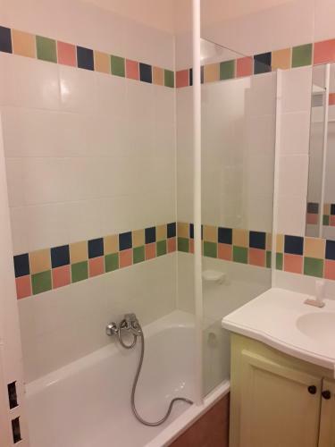 Apartamento Studio Sur Le Domaine Du Golf de Pont Royal