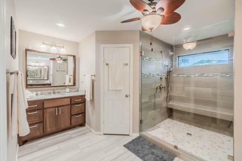 Discount Included! Super Nice Stay Perfect For All Group Types W Pool & Spa