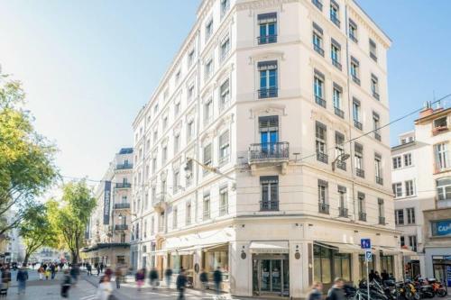 Apartamento Large And Beautiful Appartement In The Hyper-centre