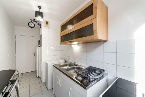 Apartamento Vast Studio Near T�te D'or And Part-dieu