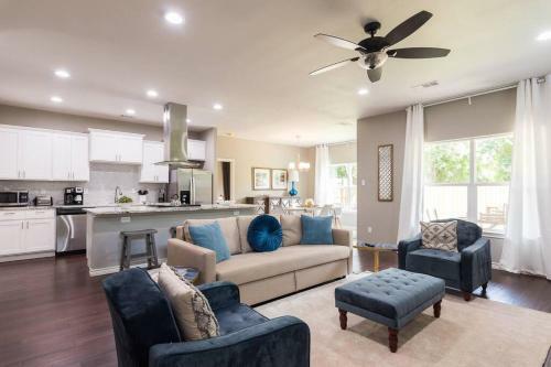 Marvelous 3 Bed 2bath By Bishop Arts Downtown