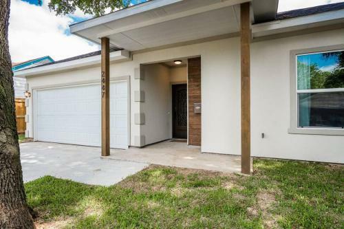 Marvelous 3 Bed 2bath By Bishop Arts Downtown