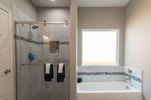 Marvelous 3 Bed 2bath By Bishop Arts Downtown