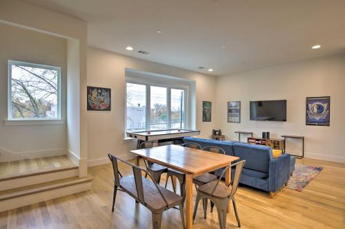 Sleek Dallas Townhouse - 5 Miles To Downtown!