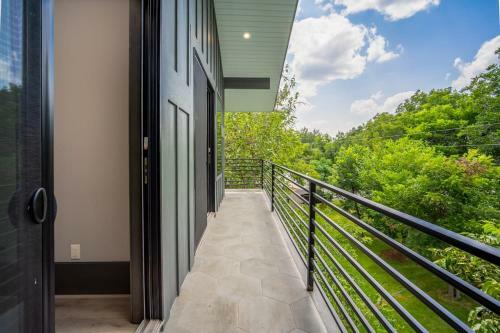 Wake And Roll Plus - The Ultimate Luxury Lake Lbj Escape