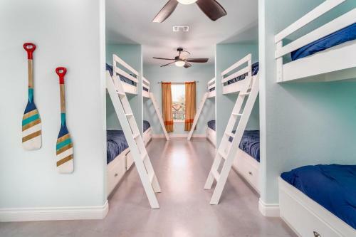 Campa Pajama Lakeside Getaway