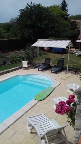 Grange Vout�e Avec Jardin