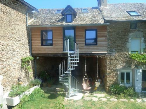 "l'atelier"g�te Perch� � La Campagne-15 Min de Rodez