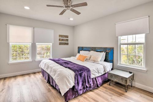 Bright And Airy Galveston Home Less Than 2 Mi To Beach!