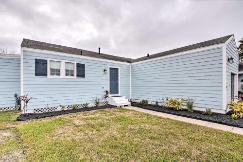 Bright And Airy Galveston Home Less Than 2 Mi To Beach!