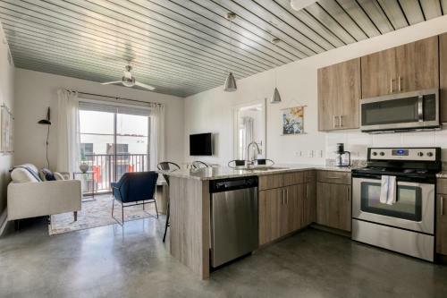 Apartamento Lodgeur At Mid Main Lofts