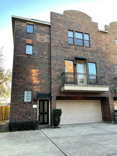 Apartamento Luxury 3-story Home In Downtown Houston