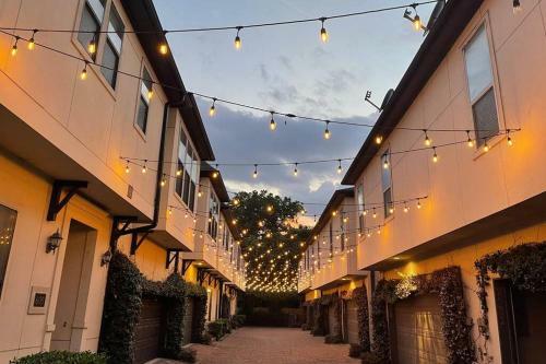 Villa Beautiful 3-bedroom Townhome In East Downtown Htx