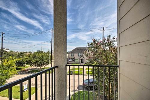 Houston Home With Wifi, Near Museum District!