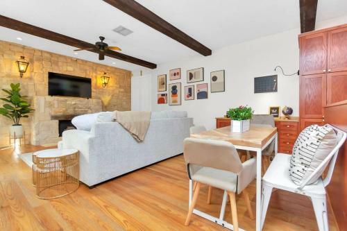 Hostal Montrose Hideaway - Private Guest Suite