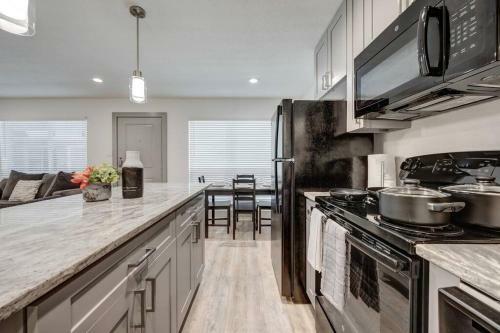 Apartamento Beautiful 1bed/bath Apt W/free Parking &wifi