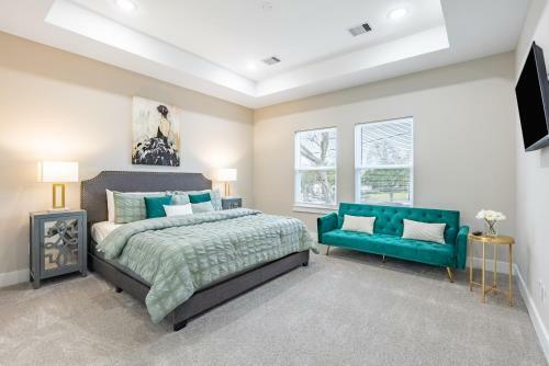 Upcoming Houston Down 3 Bedroom Brand New Listing