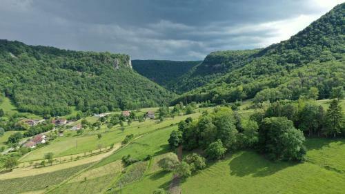 Domaine de Bellevue G�te Du Mont Poupet