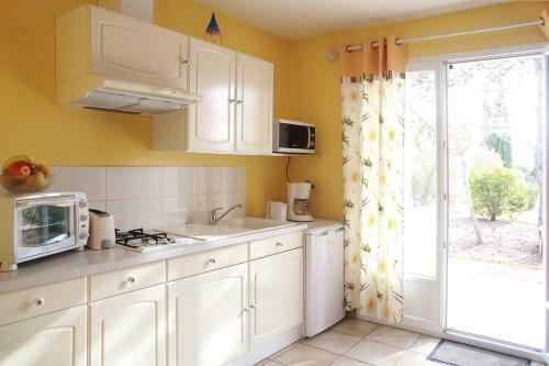 Hostal Gite Anduze Le Clos Des Cigales