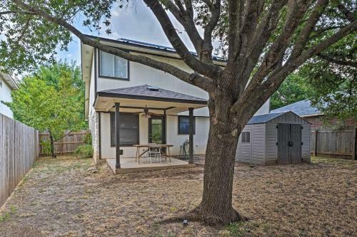 Pet-friendly Round Rock Home Near Kalahari!