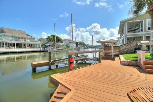 Bimini House