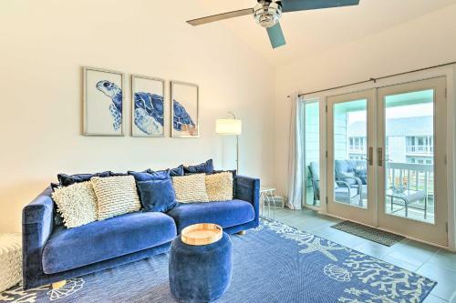 Apartamento Chic Waterfront Condo With Balcony And Boat Slip!
