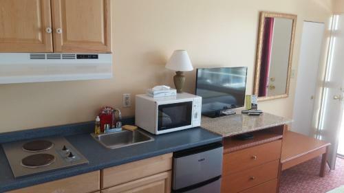 Sandbox Motel