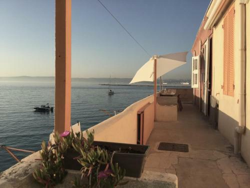 Apartamento Cabanon Marseillais 45 M2 Sur L'eau � Malmousque