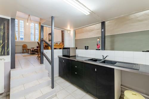 Apartamento T� O Sud: L�on Bourgeois- Duplex Avec Terrasse