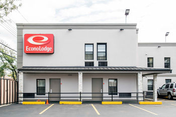 Hotel Econo Lodge South Ozone Park