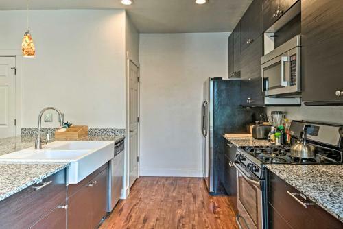 Pet-friendly Slc Townhouse Less Than 4 Mi To Downtown!