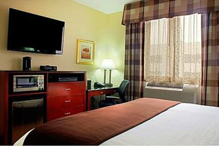 Best Western Plus Arena Hotel