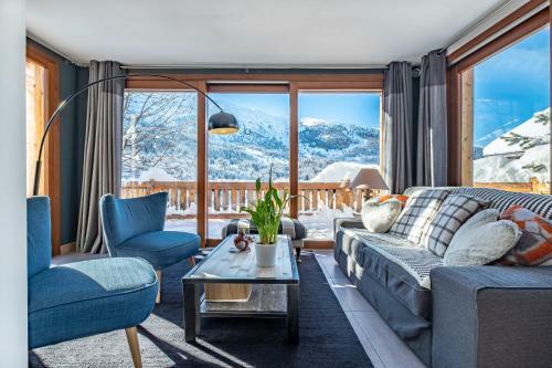 Chalet Zebra