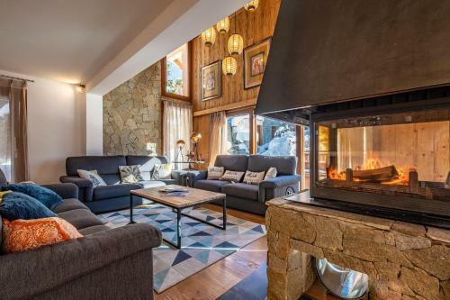 Chalet Zebra