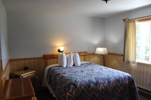Alpine Motel Of Cooke City