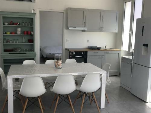 Apartamento Grand Appt T4 � 300m de L?oc�an