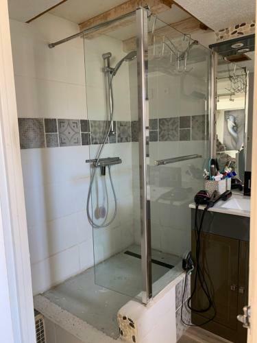 Apartamento T3 Cocooning Dans Copro Fleurie Mer Et Garrigue
