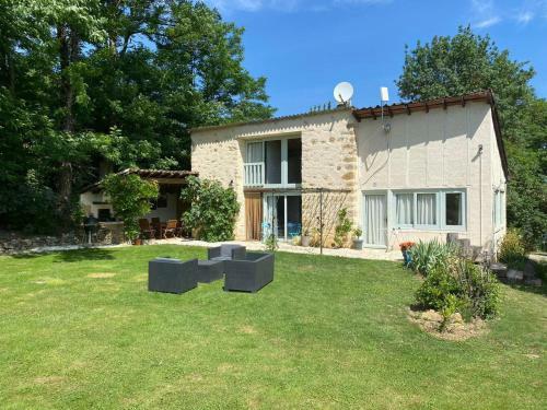 Hameau de Montcabirol - Pyr�n�es