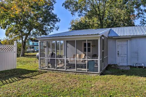 Coras Cottage Near Chesapeake Bay Access!