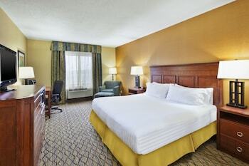 Holiday Inn Express Hotel & Suites - Belleville Area