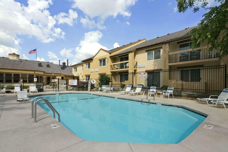 Hotel Days Inn & Suites Omaha