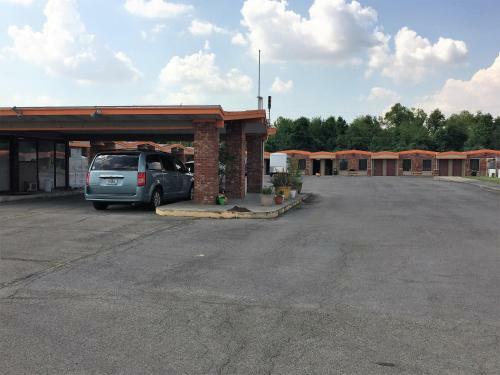 Motel Hickory House Inn