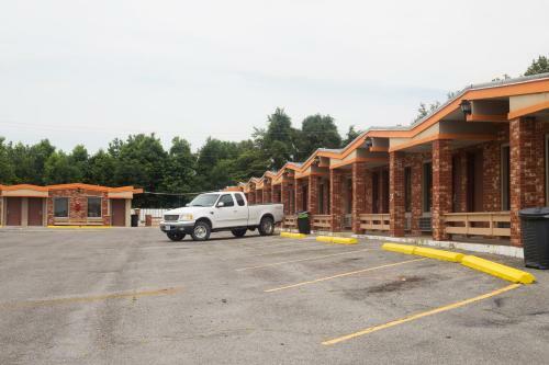 Motel Hickory House Inn