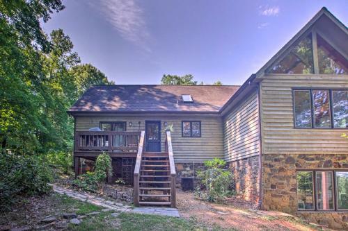 Apartamento Serene Apt Along James River Bbq And Gazebo!
